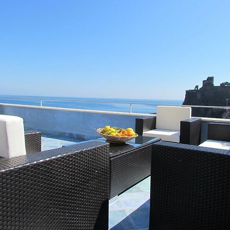 La Terrazza Sul Mare Acomodação com café da manhã Aci Castello Exterior foto