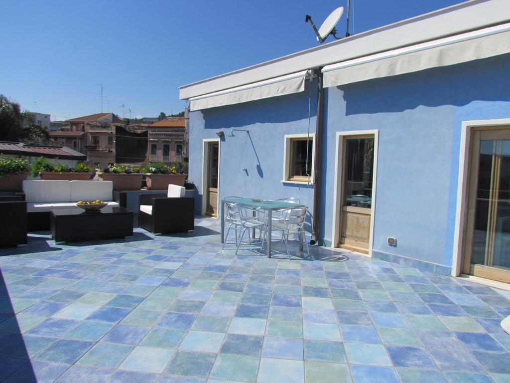 La Terrazza Sul Mare Acomodação com café da manhã Aci Castello Exterior foto